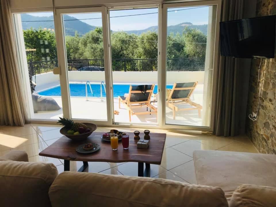 Arsenoi'S Pool Villa 斯卡拉伯塔麦斯 外观 照片